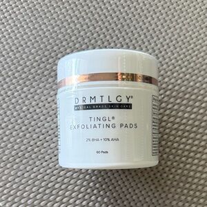 Brand New! DRMTLGY Tingl Exfoliating Pads